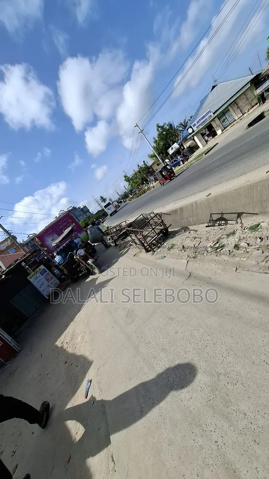 Plot Investment Show Room Look Main Road