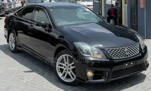 Toyota Crown 2010 Black