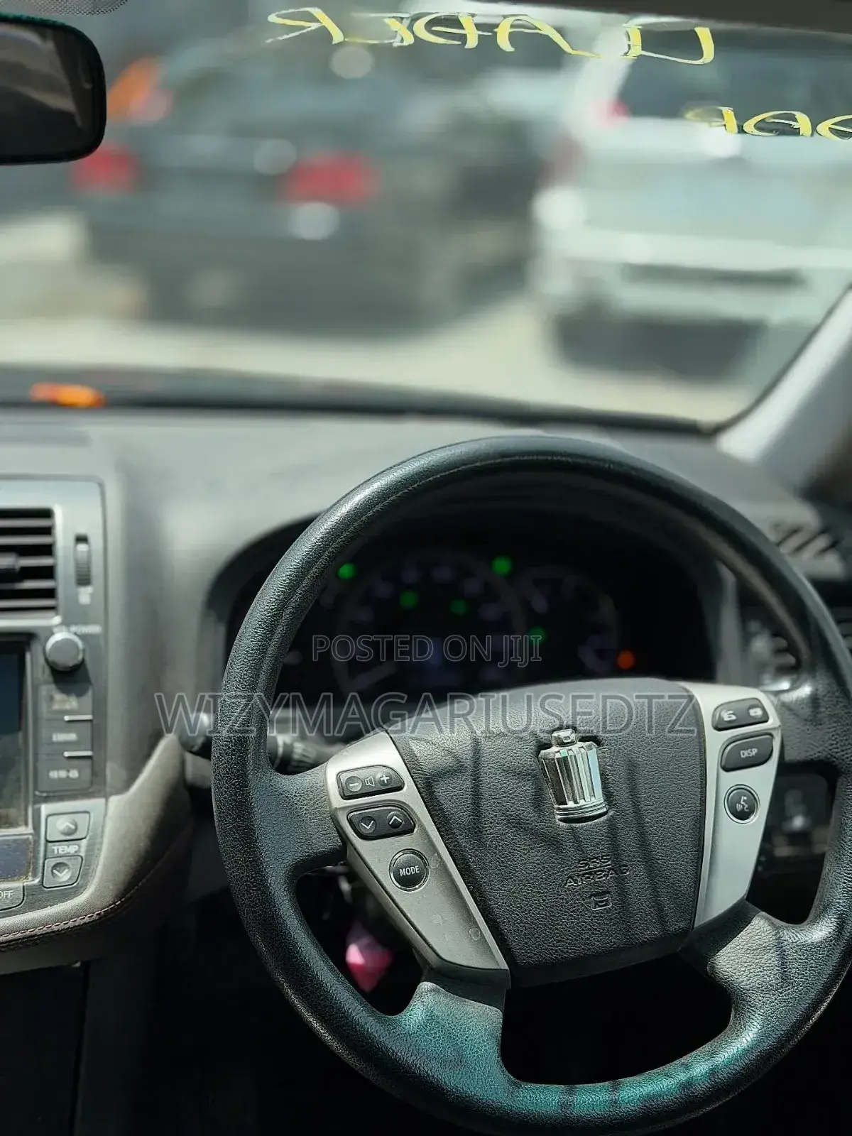 Toyota Crown 2010 Black