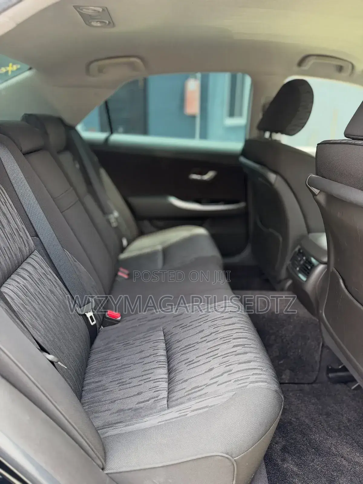 Toyota Crown 2010 Black