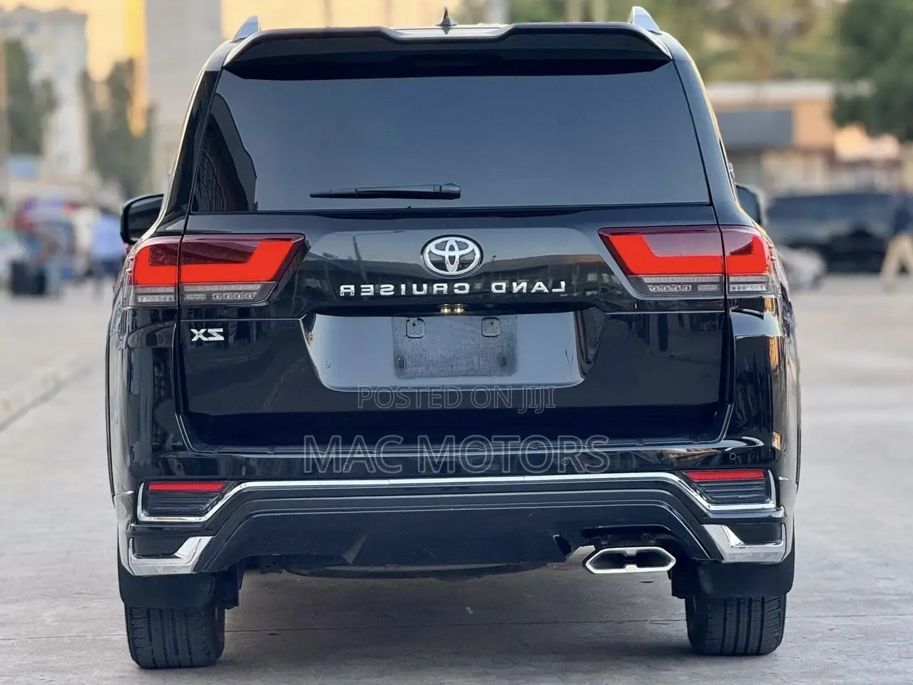 Toyota Land Cruiser LC300 2023 Black