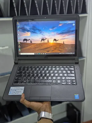 New Laptop Dell Latitude 13 3340 8GB Intel Core I3 HDD 500GB