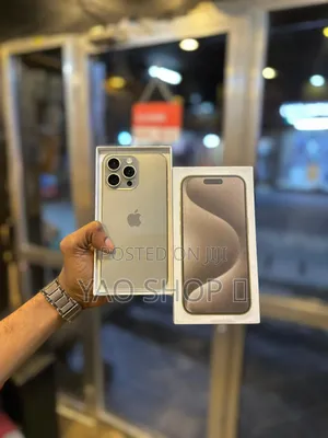 New Apple iPhone 15 Pro Max 256 GB