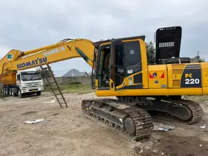 Komatsu Pc220 Excavator