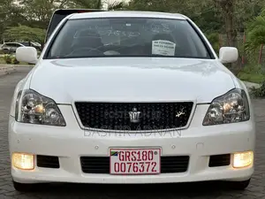 Toyota Crown 2007 White