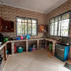 3bdrm House in Msongola, Ilala for sale