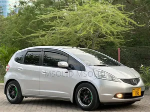 Honda Fit 2008 Silver