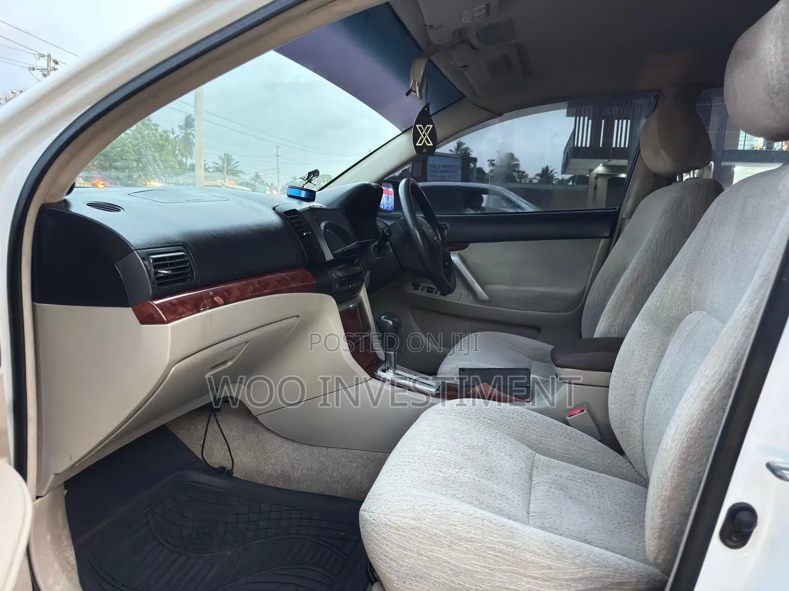 Toyota Premio 2003 White