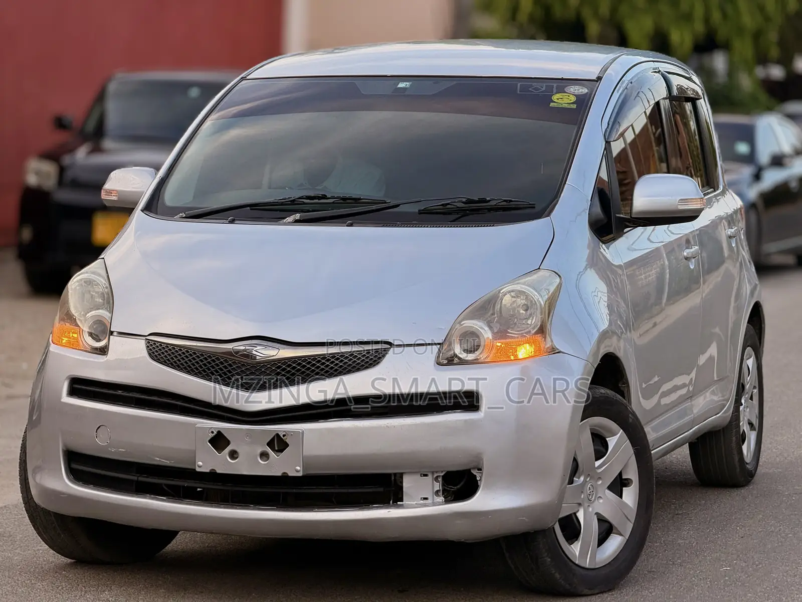 Toyota Ractis 2006 Silver