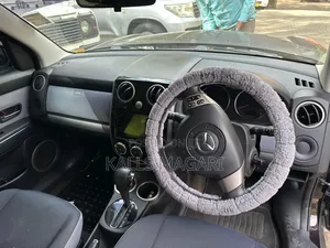 Mazda Verisa 2007 Maroon