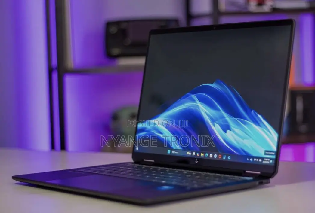 New Laptop HP OmniBook Ultra Flip 14" 16GB Intel Core Ultra 7 SSD 1T