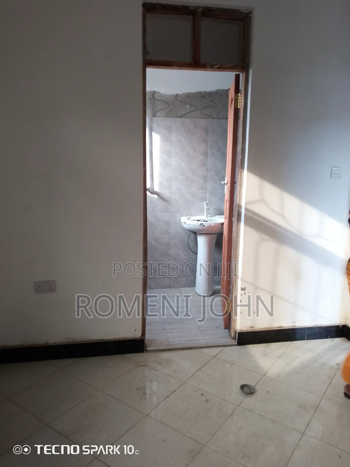 2bdrm Apartment in Tanzania Daresalaam, Ilala for rent