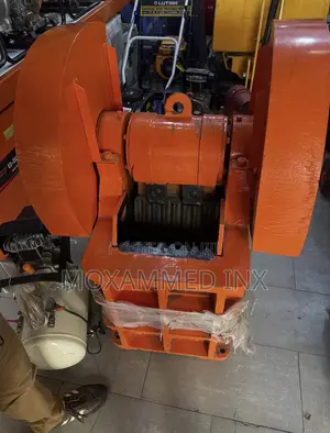 Power Jaw Crusher Model: Pe200 X300 7.5kw 2-5tonnes Per Hour