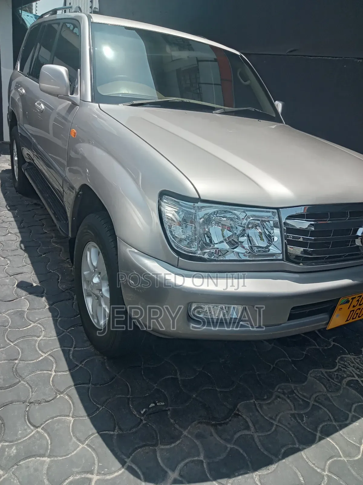 Toyota Land Cruiser 2003 Brown