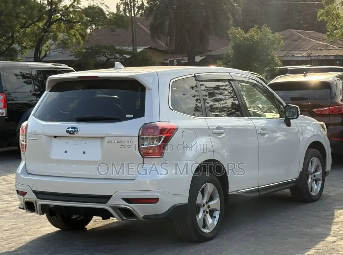 Subaru Forester 2014 White