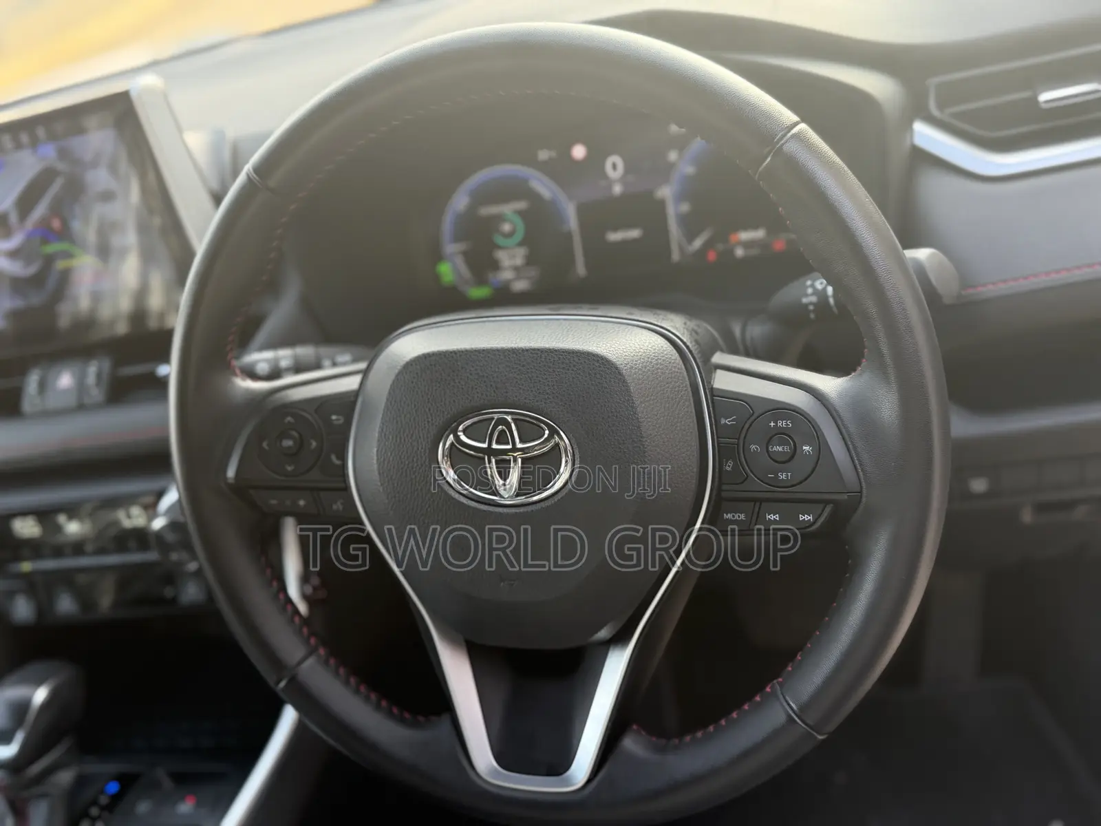 Toyota RAV4 Plug-In Hybrid 2025 Silver