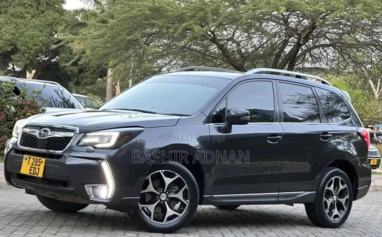 Subaru Forester 2.0XT Premium 4dr SUV AWD (2.0L 4cyl Turbo CVT) 2014