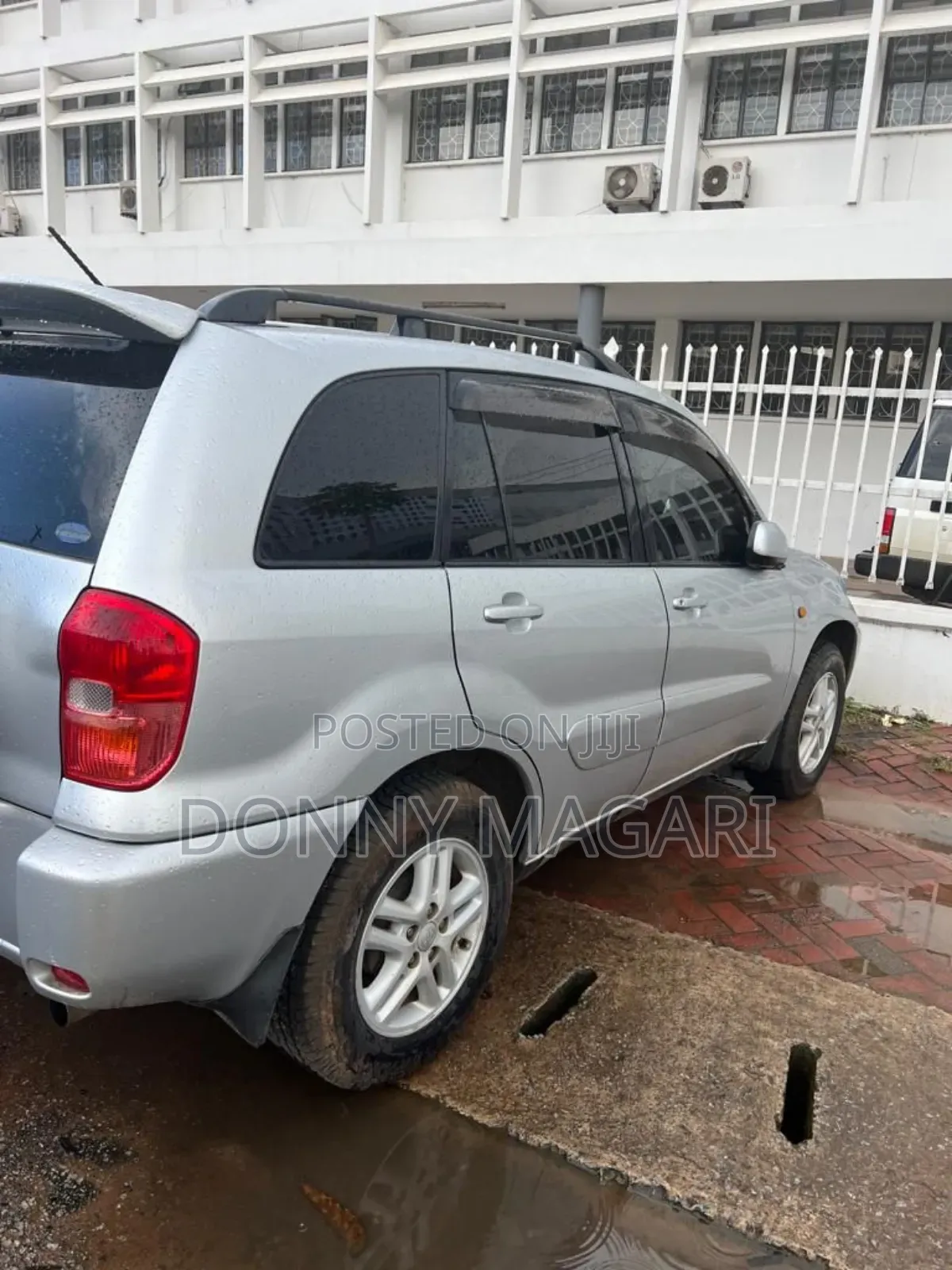 Toyota RAV4 2002 Silver