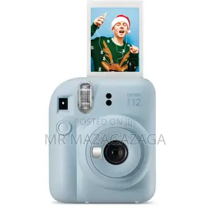 Fuji Instax Min 12 Camera