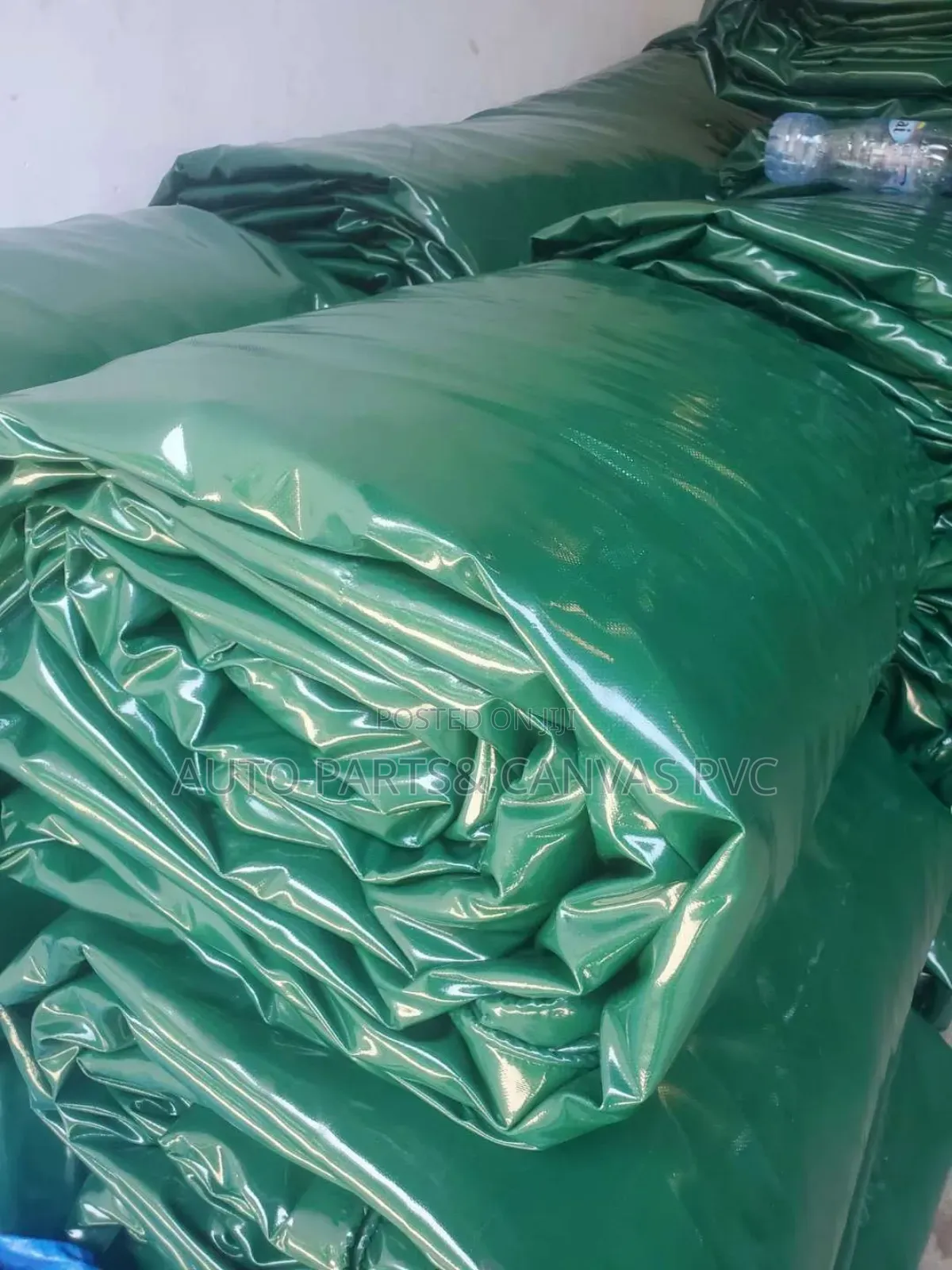 Turubai Ngumu Kabisa 700g