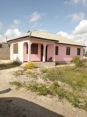 4bdrm House in Tanzania Daresalaam, Ilala for sale
