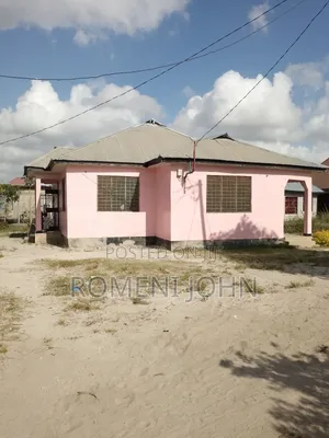 4bdrm House in Tanzania Daresalaam, Ilala for sale