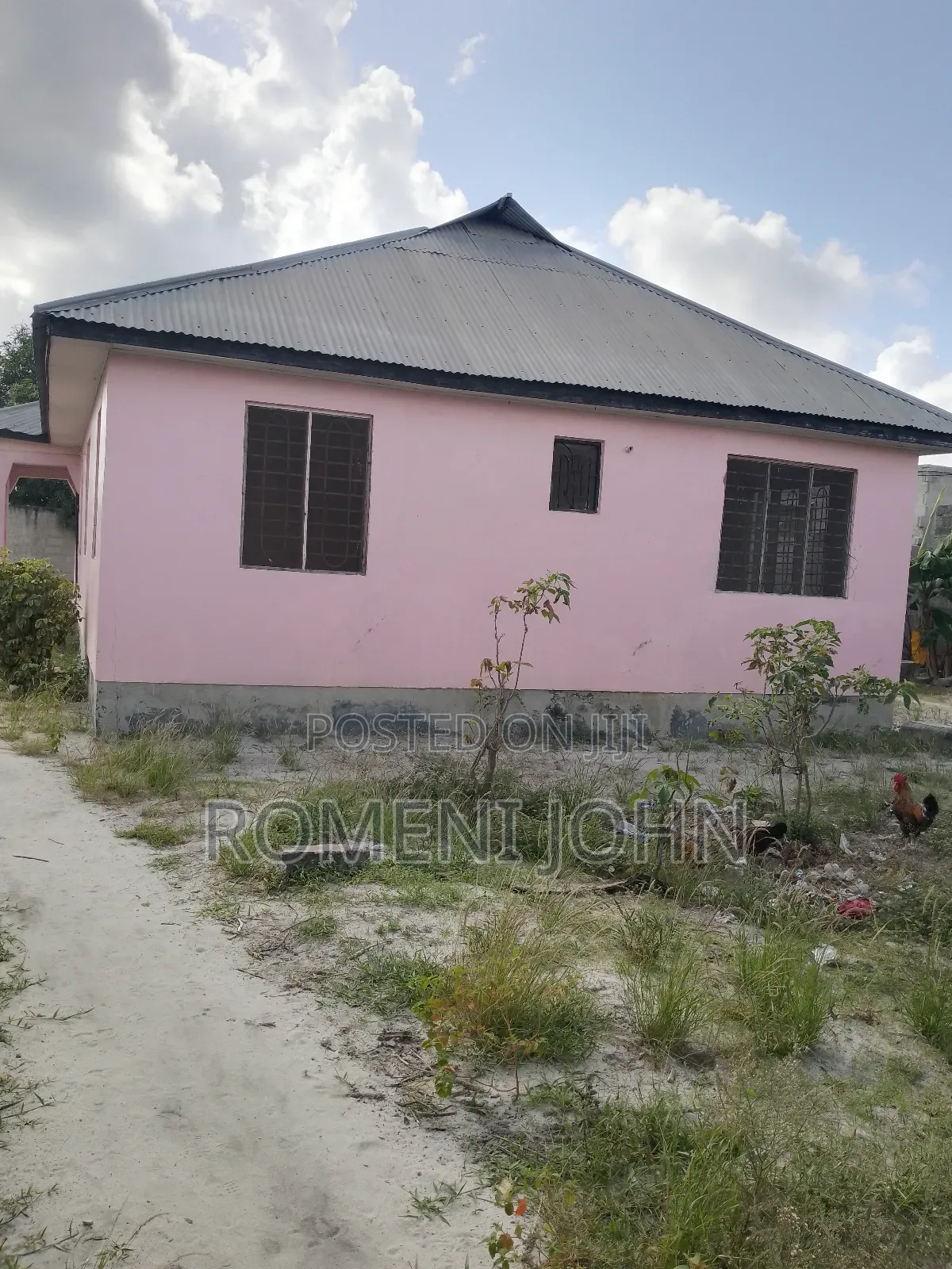 4bdrm House in Tanzania Daresalaam, Ilala for sale