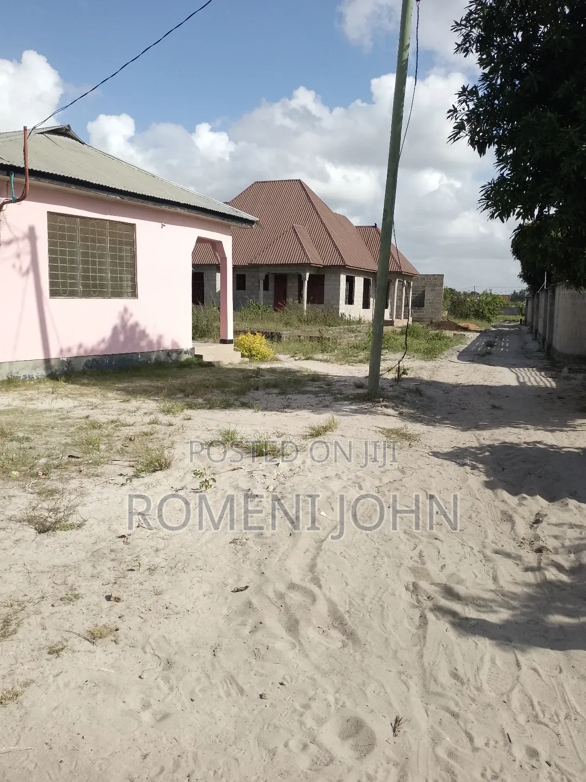 4bdrm House in Tanzania Daresalaam, Ilala for sale