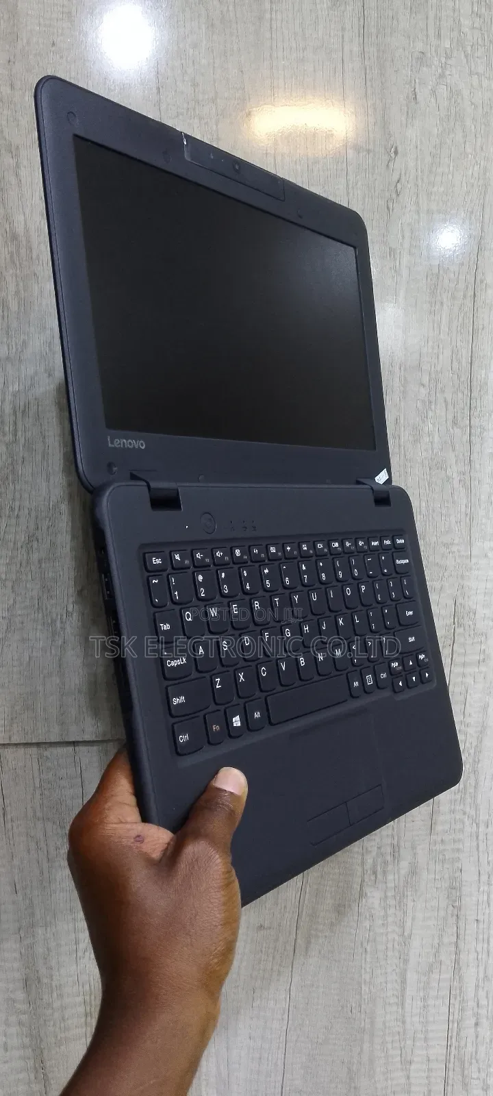 Laptop Lenovo 100e 4GB Intel SSD 128GB