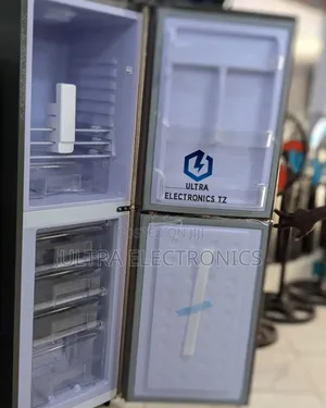 Snowsea Fridge With Botton Freezer (Combi Fridge)