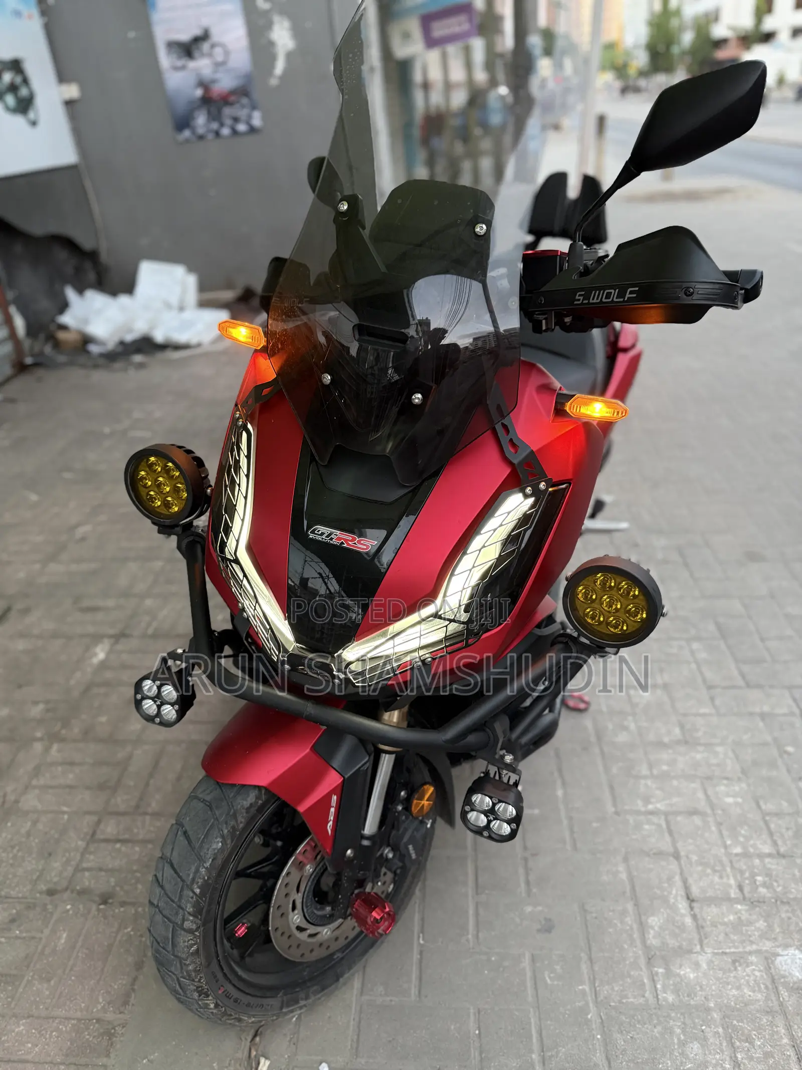 Honda 2024 Red