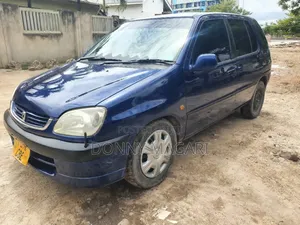 Toyota Raum 2005 Blue
