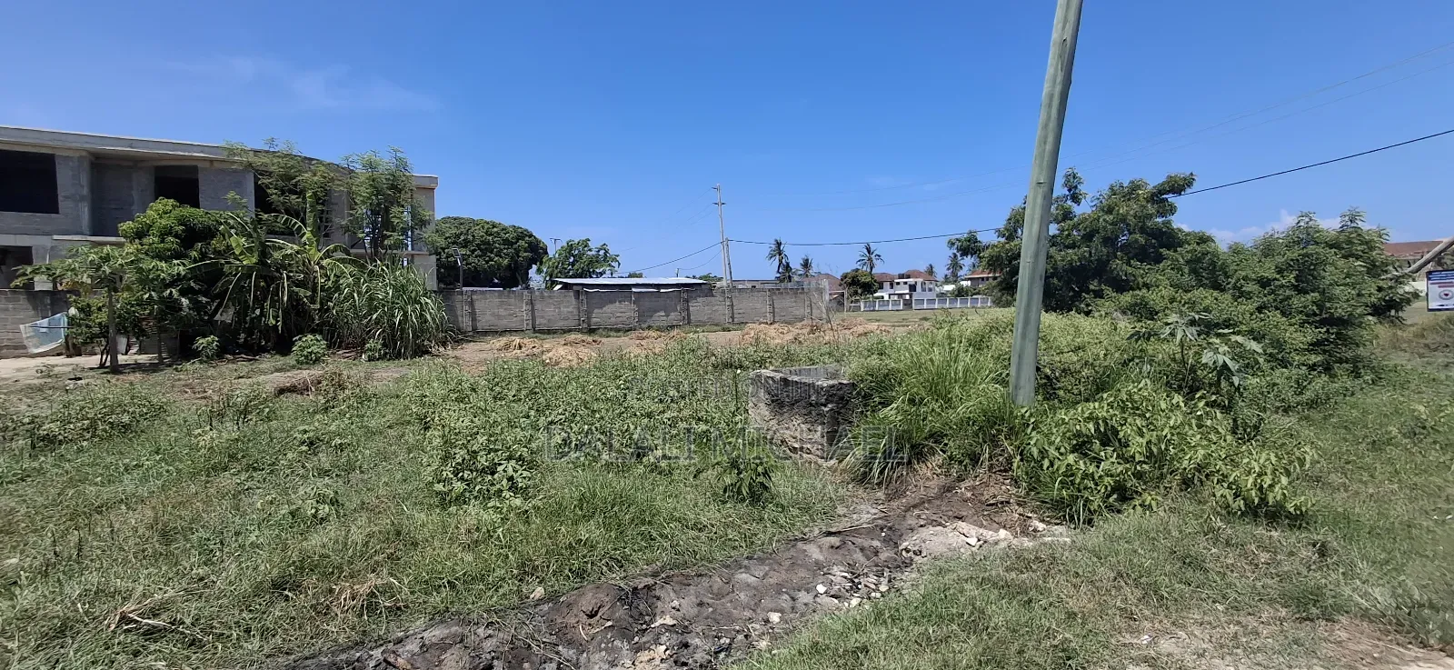 Plot for Sale Ununio Beach