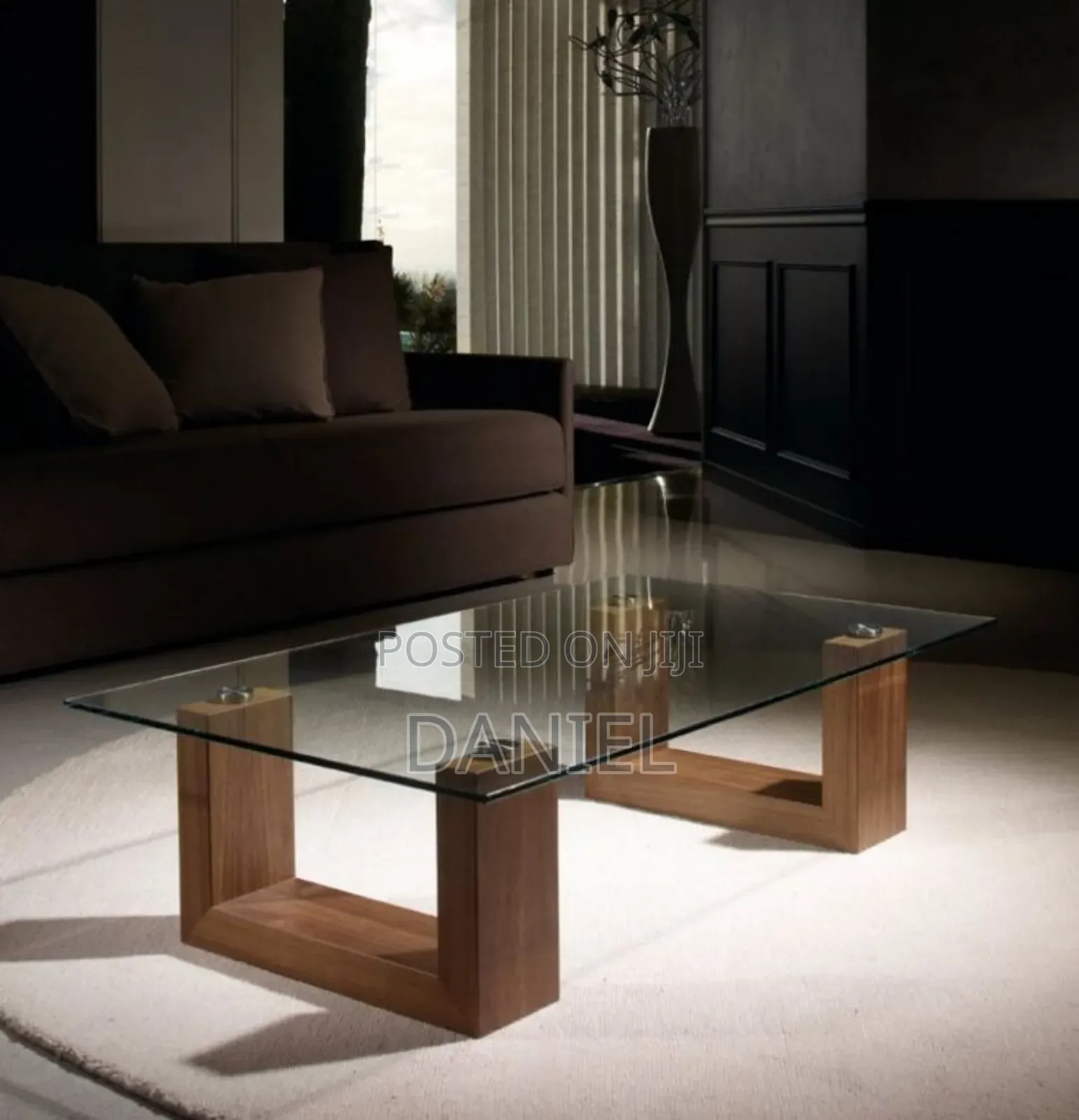 Coffee Table Imara Juu Kioo Kizito