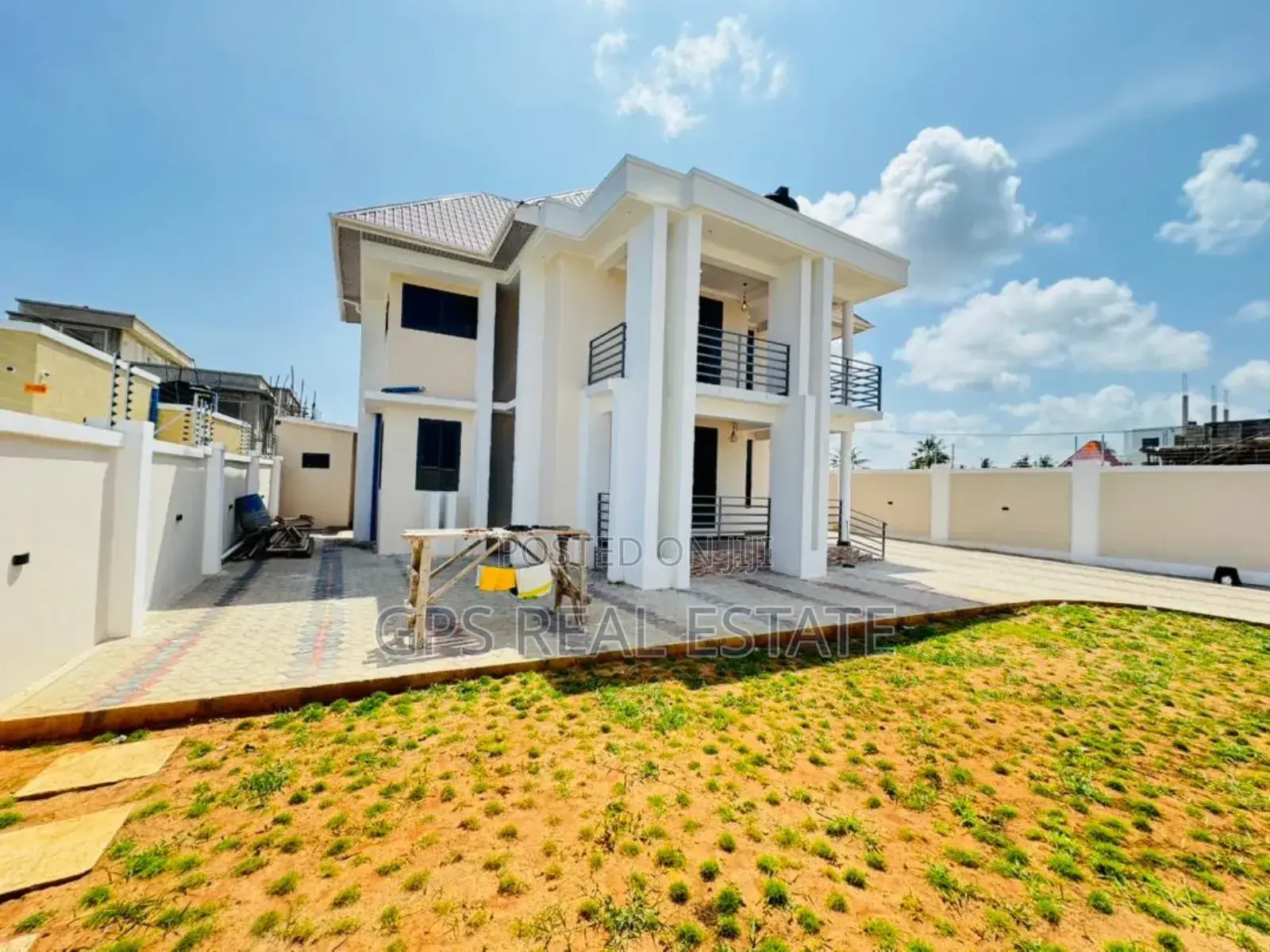 5bdrm House in Kisota, Kigamboni for sale