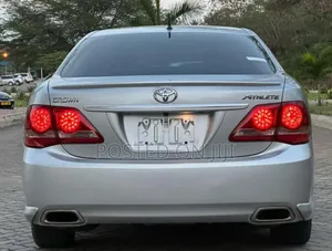 Toyota Crown 2008 Silver