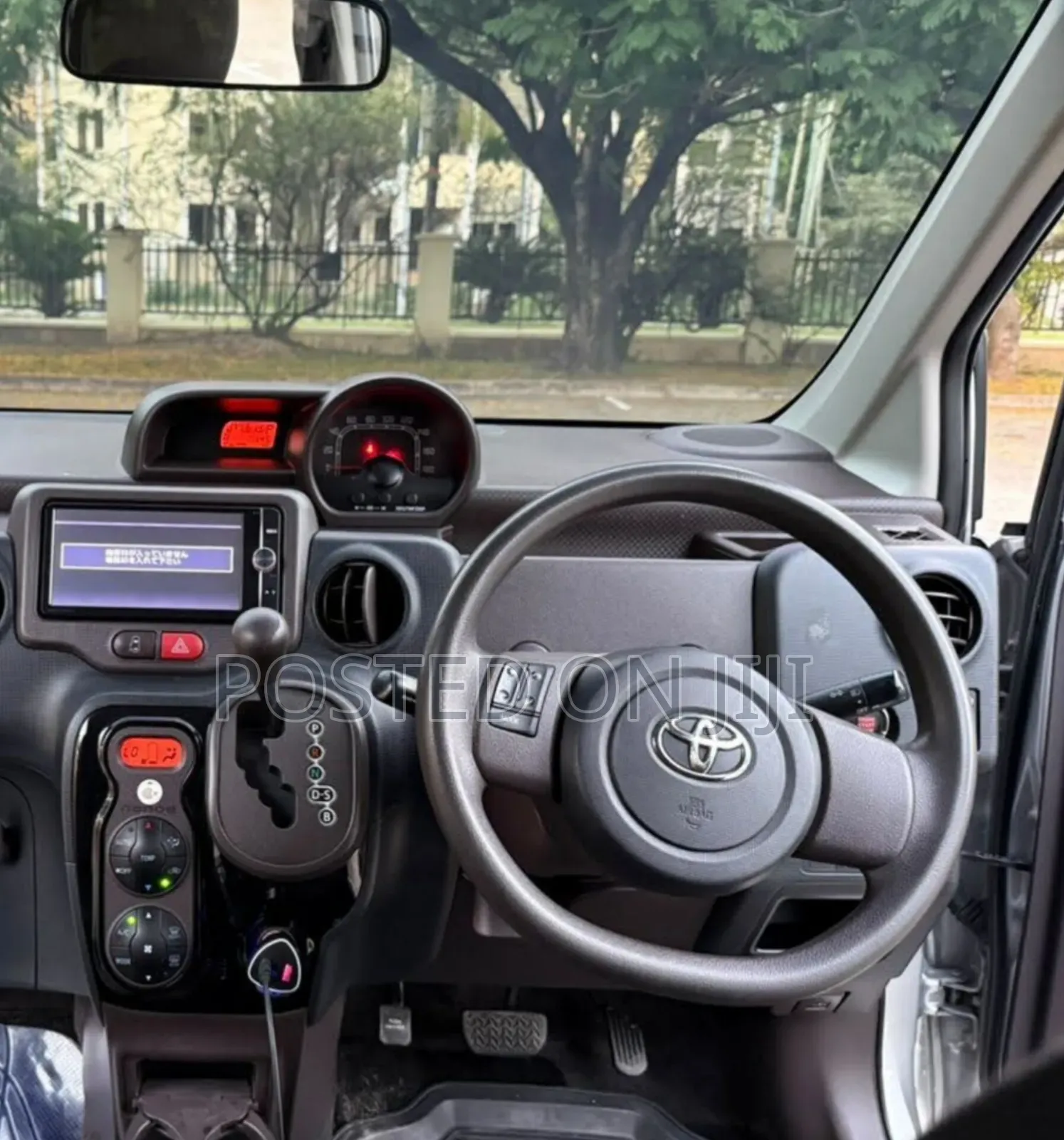 Toyota Porte 2014 Silver