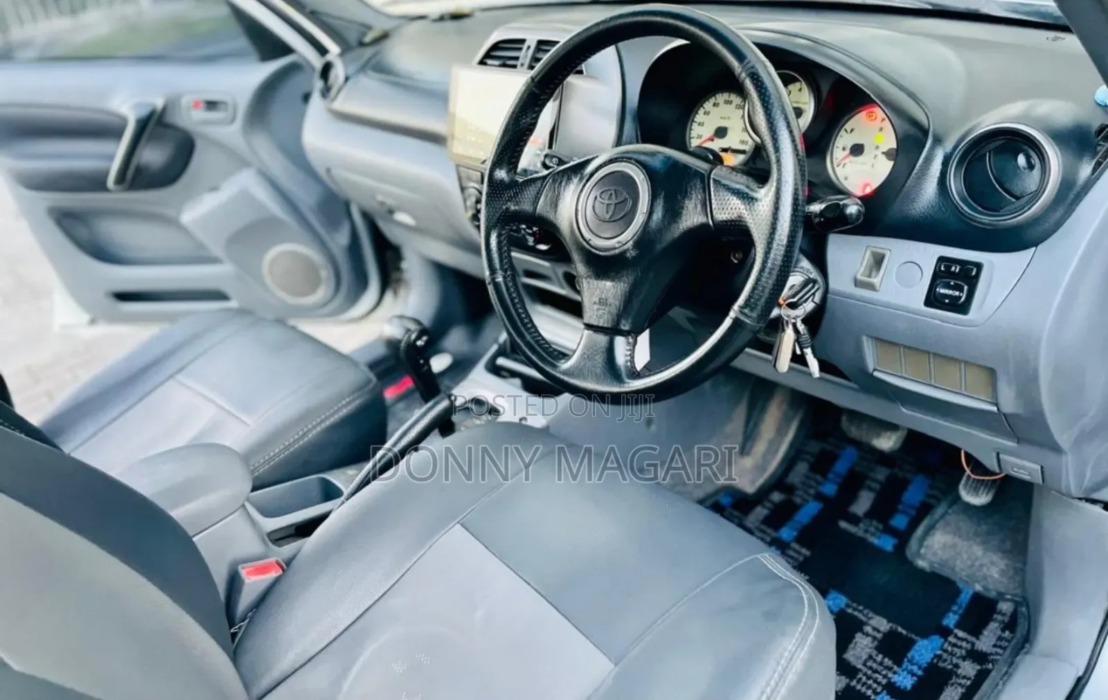 Toyota RAV4 2004 Silver