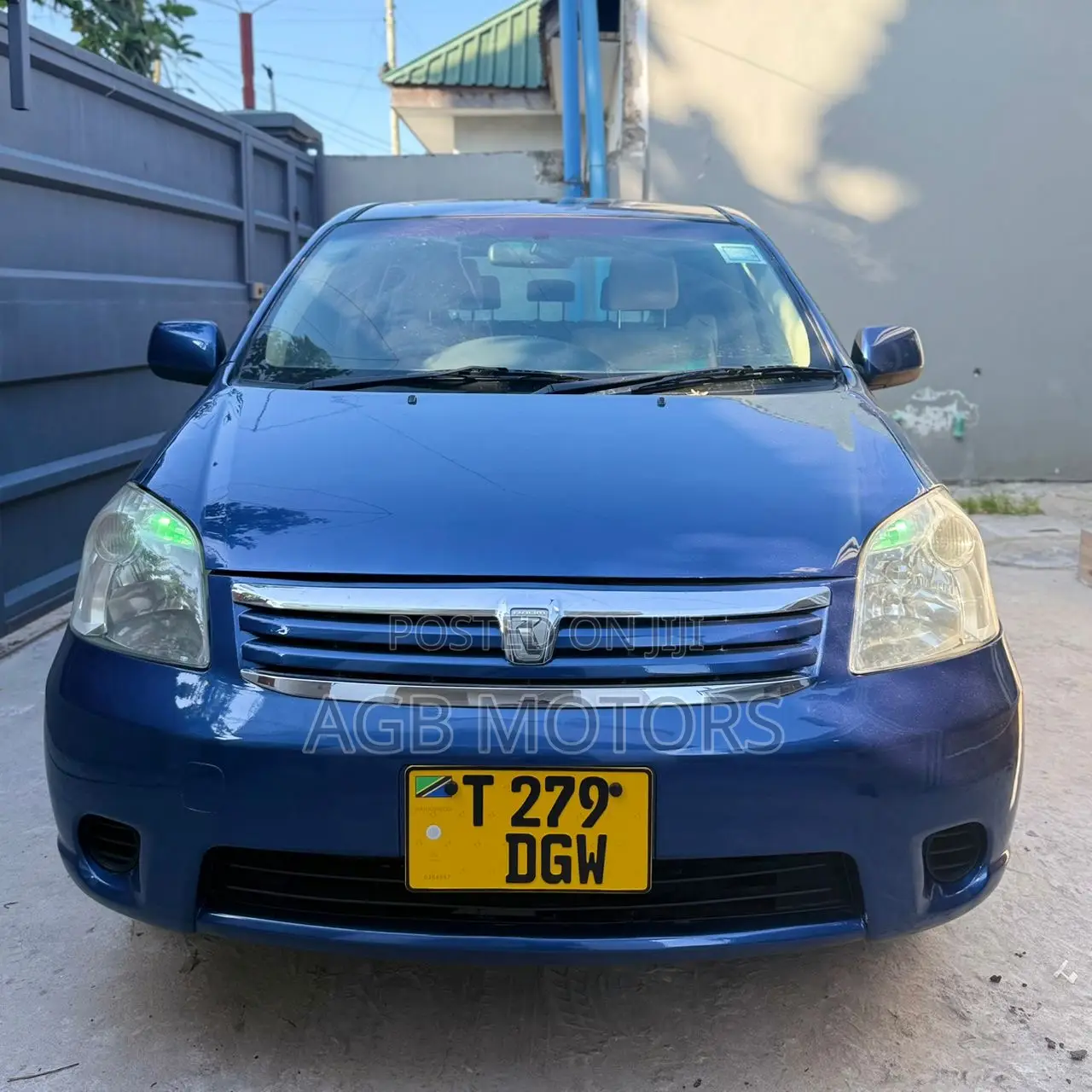 Toyota Raum 1.5 FWD 2005 Blue