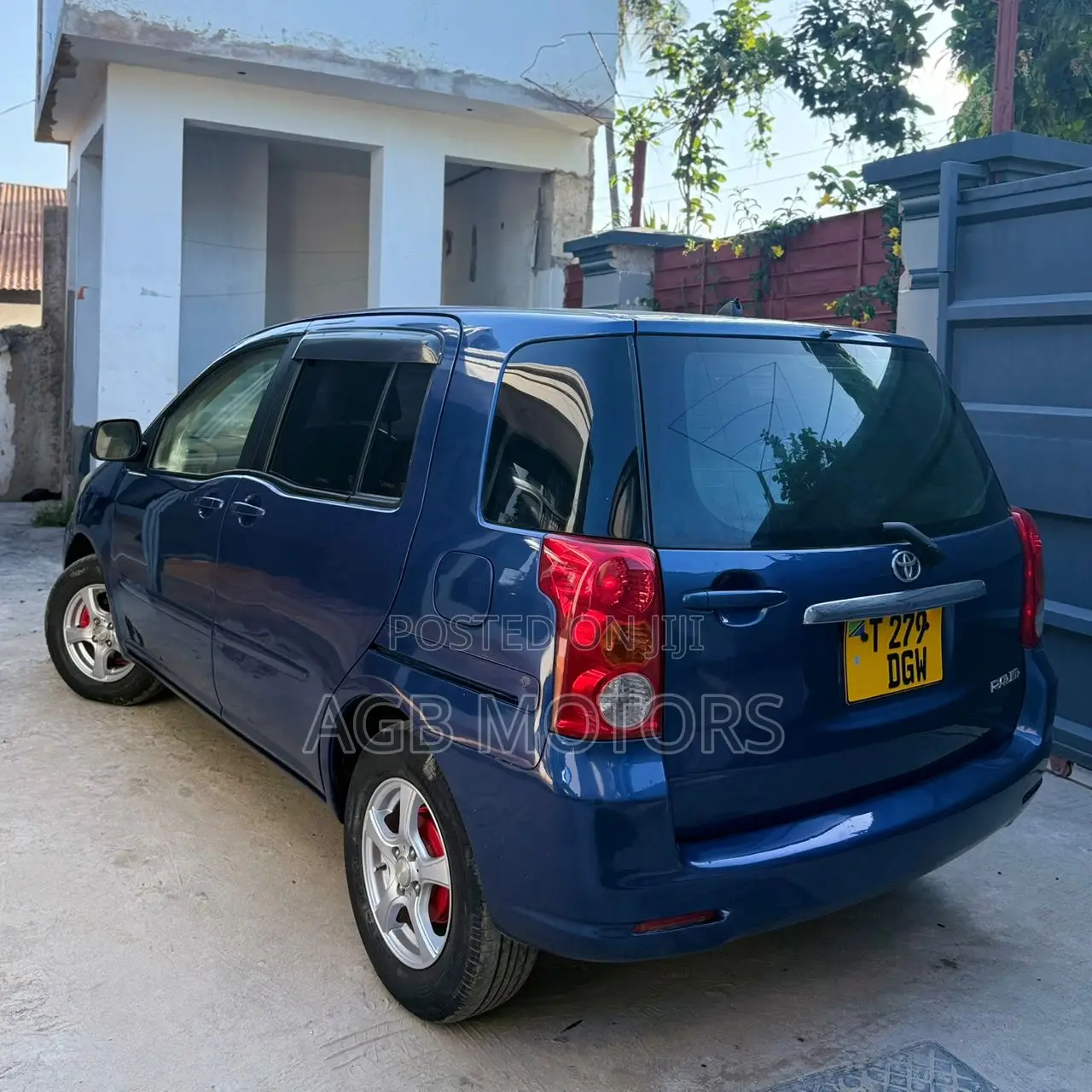Toyota Raum 1.5 FWD 2005 Blue