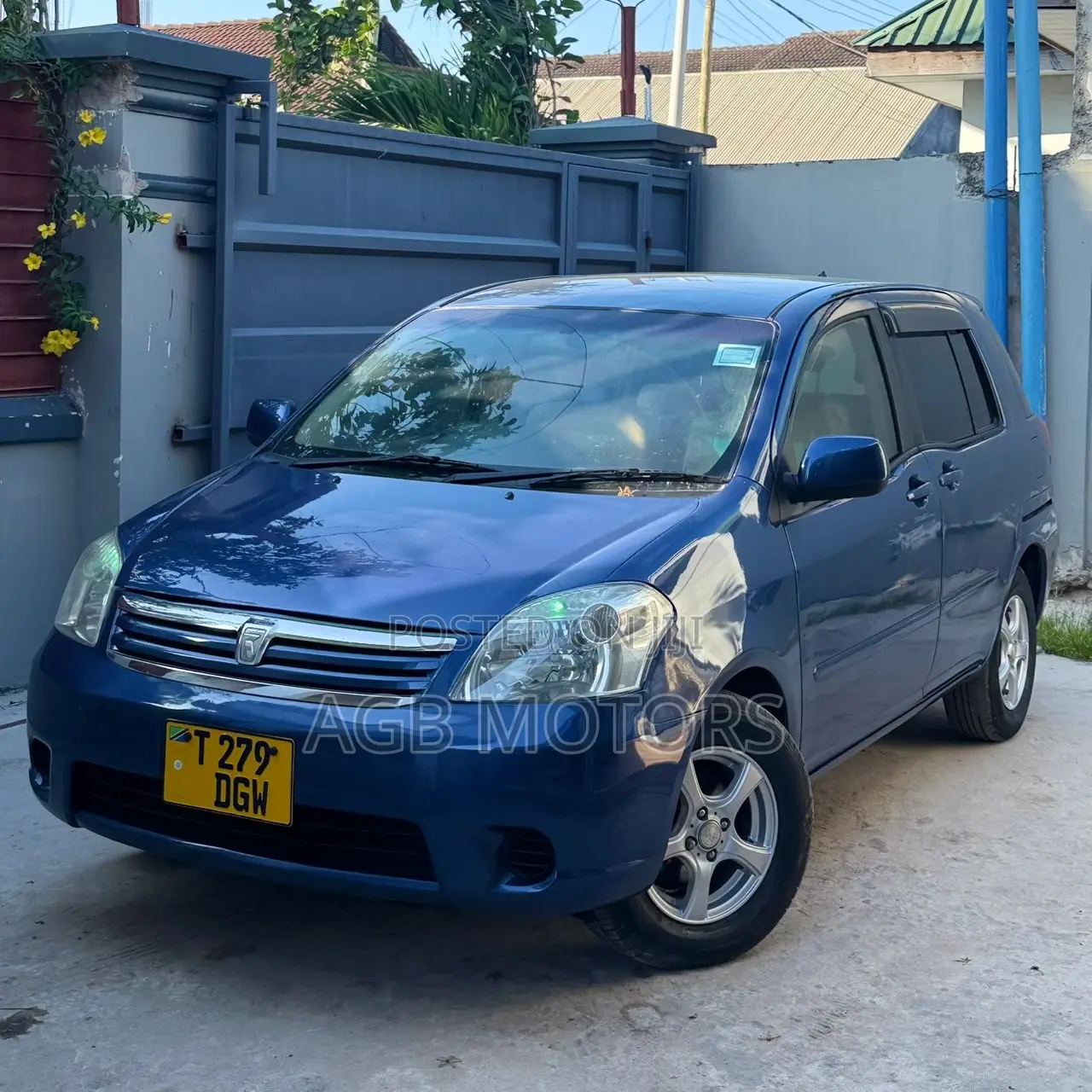 Toyota Raum 1.5 FWD 2005 Blue