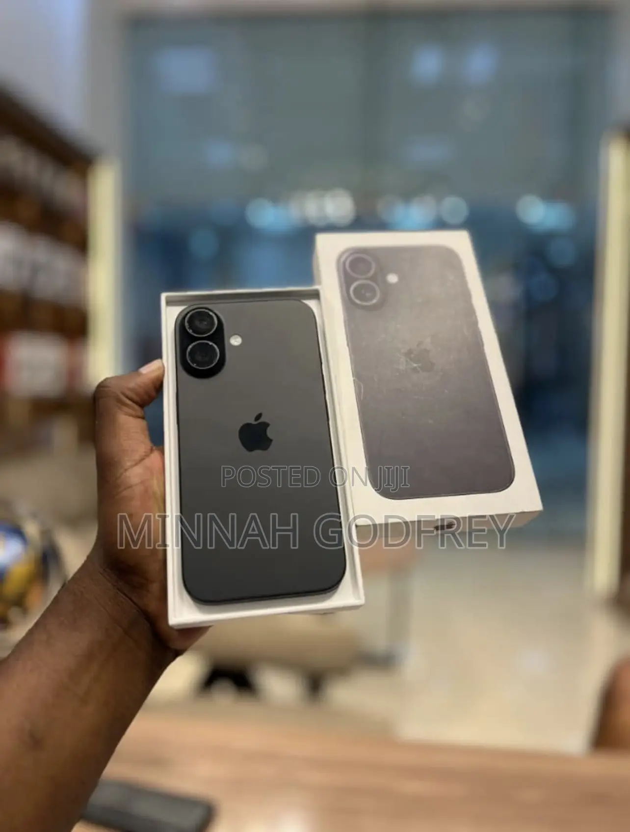 New Apple iPhone 16 256 GB Black