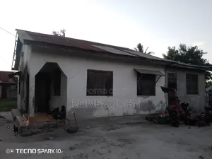 5bdrm House in Tanzania Daresalaam, Ilala for sale