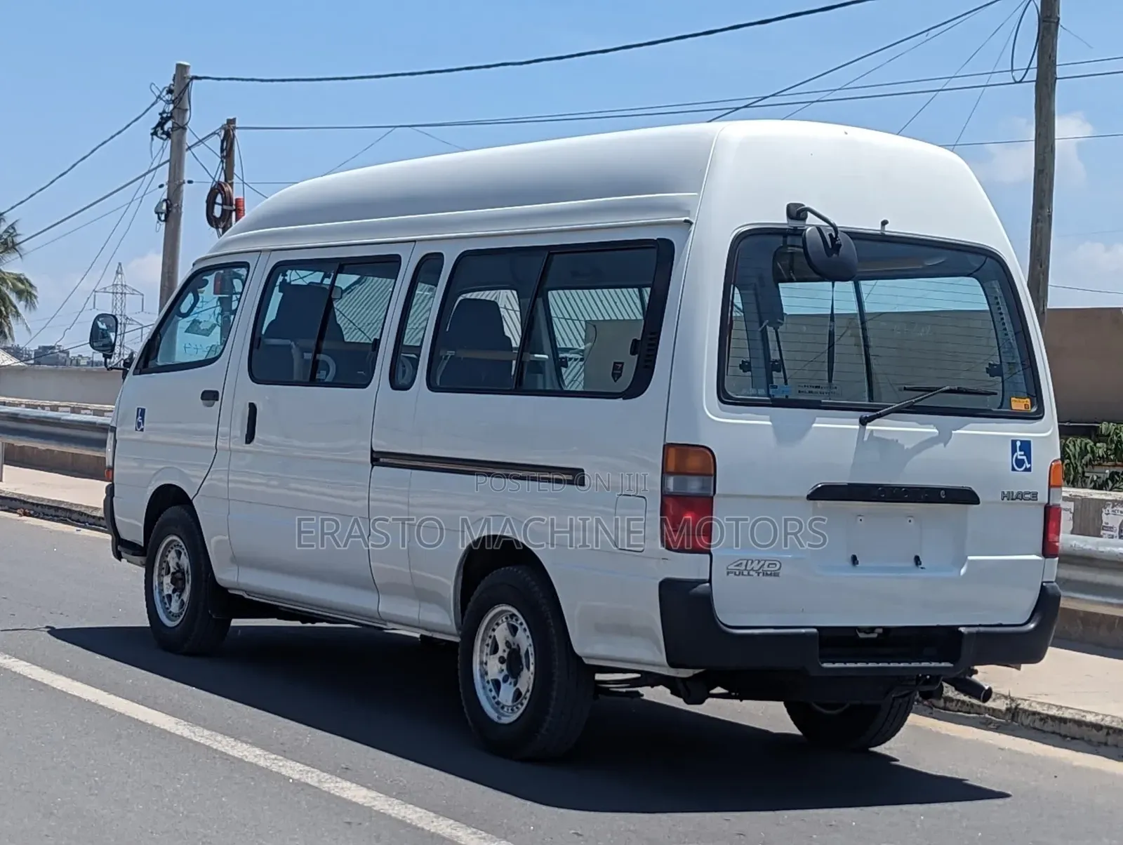 Toyota HiAce 2002 White