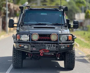 Toyota Land Cruiser 2015 Black