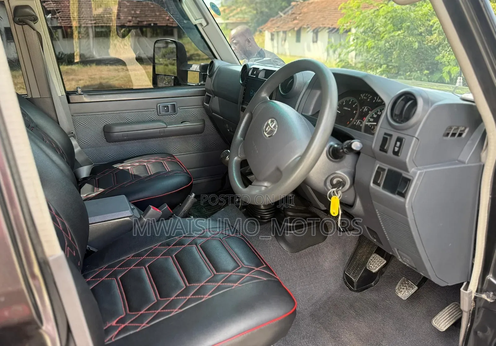 Toyota Land Cruiser 2015 Black