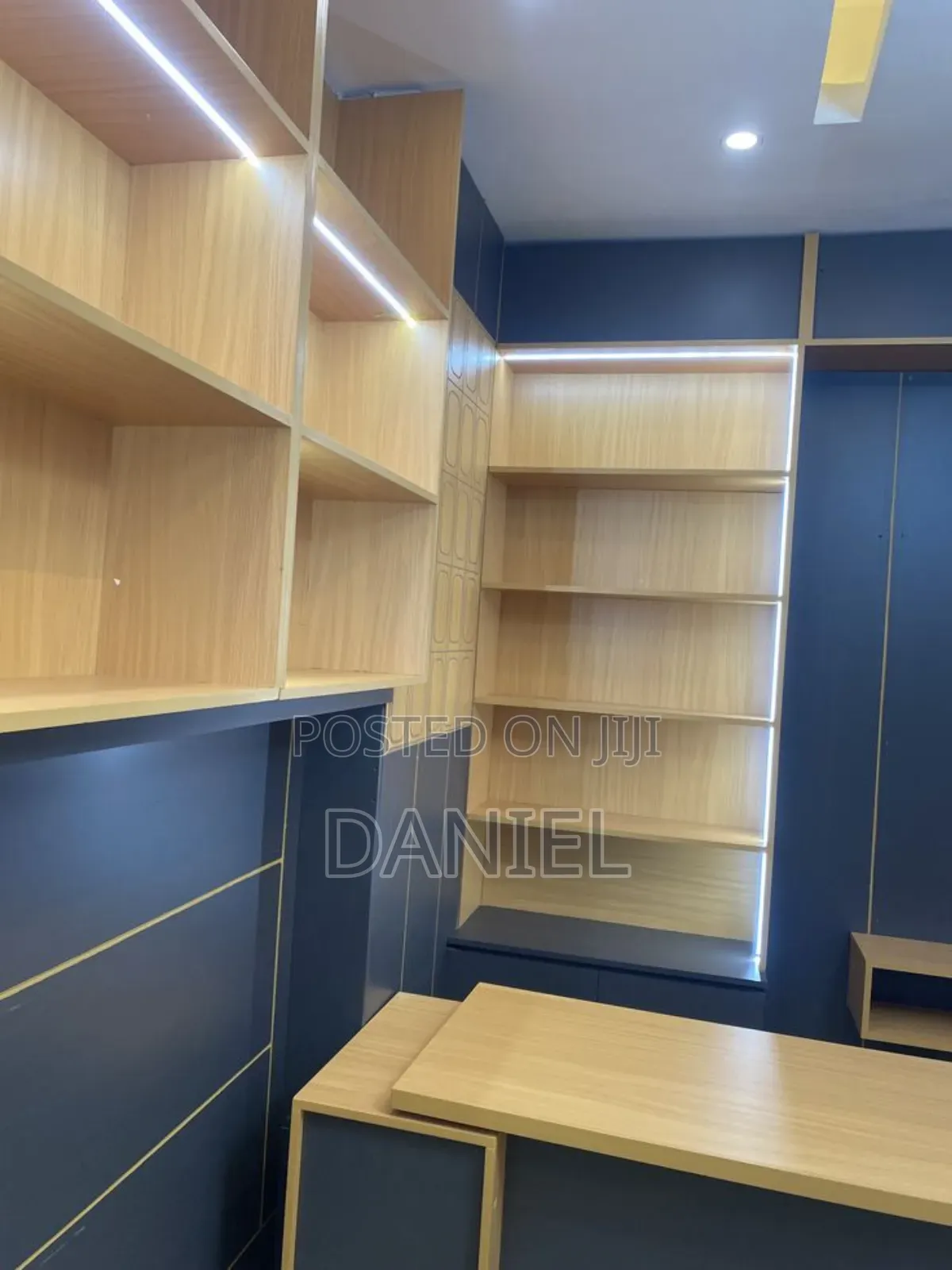 Office Design and Decoration Multi Colored