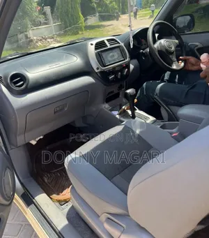 Toyota Alphard 2008 Silver