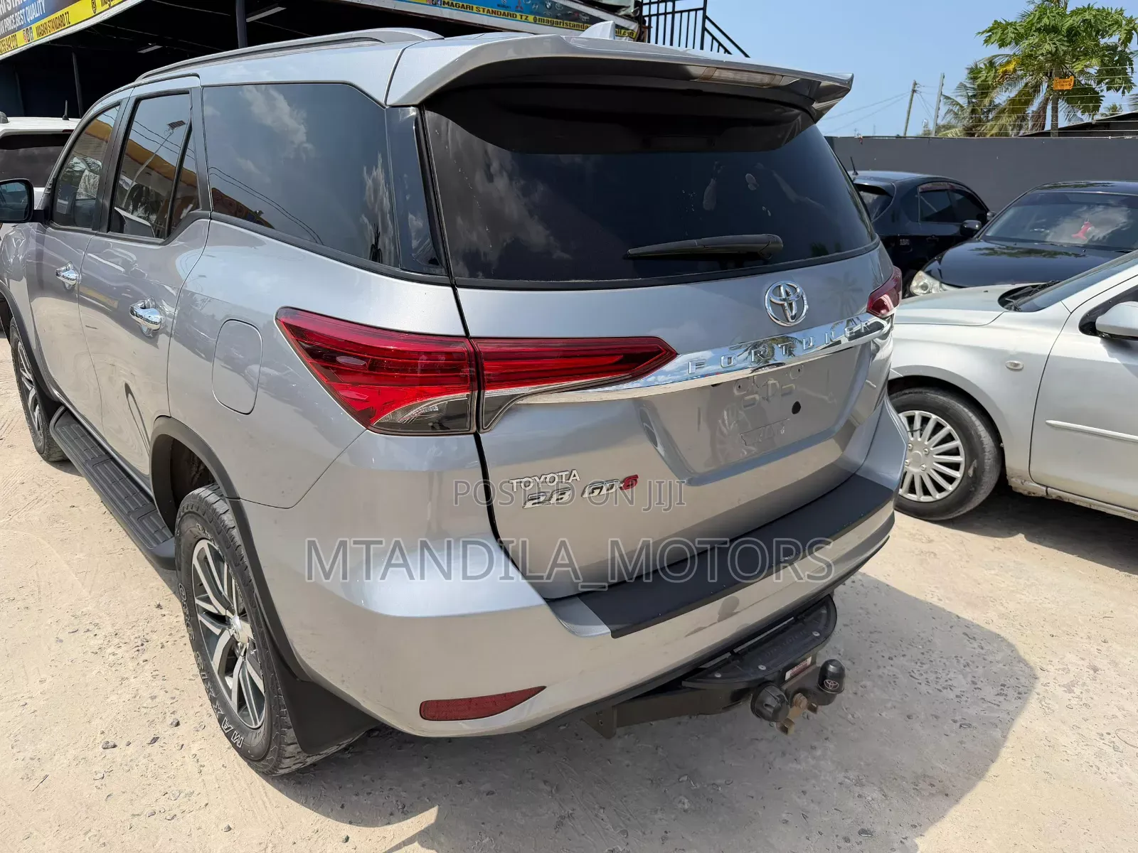 Toyota Fortuner 2.4 D AWD 2017 Gray