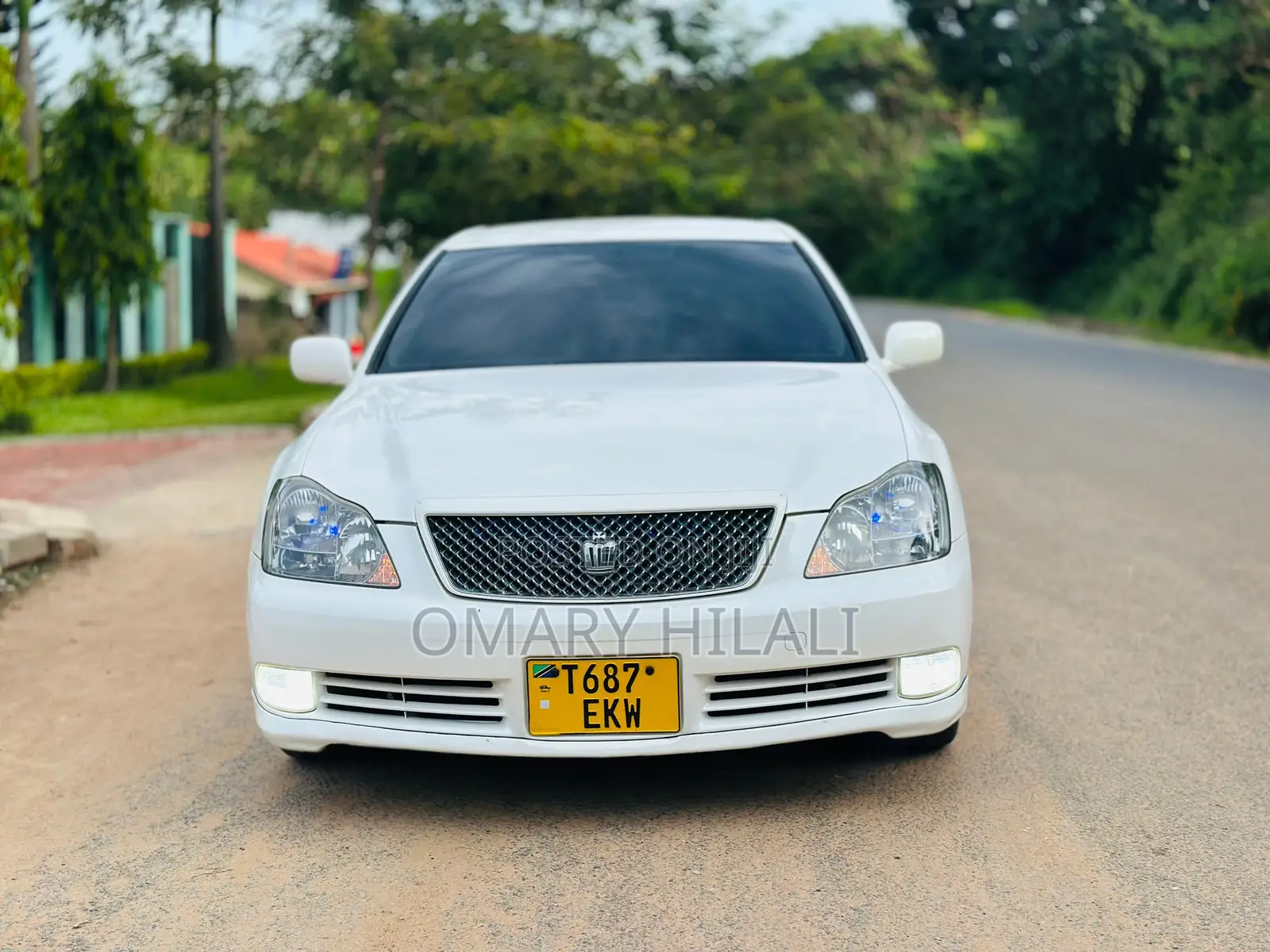 Toyota Crown Royale 2005 White